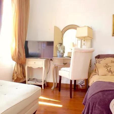 Liston Penthouse - Corfu Town - Behind Liston Square *