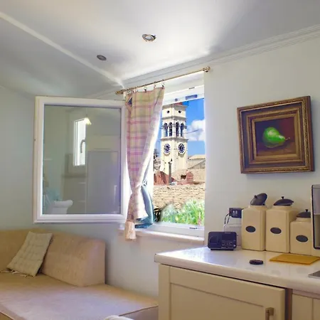 Liston Penthouse - Corfu Town - Behind Liston Square